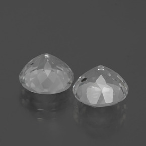 Topaz Gemstones in 8.5 mm (calibrated) Size for Sale, Topaz Stones in Clear White Color