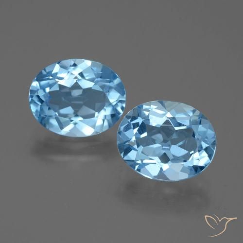 6.17 ct Loose Swiss Blue Topaz, 10.1 x 8.2 mm Oval Cut From Brazil, Photo A