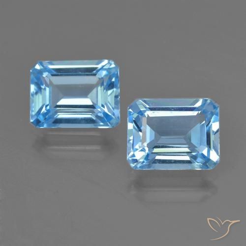 5.75 ct Loose Sky Blue Topaz, 9.2 x 7.1 mm Octagon Cut From Brazil, Photo A