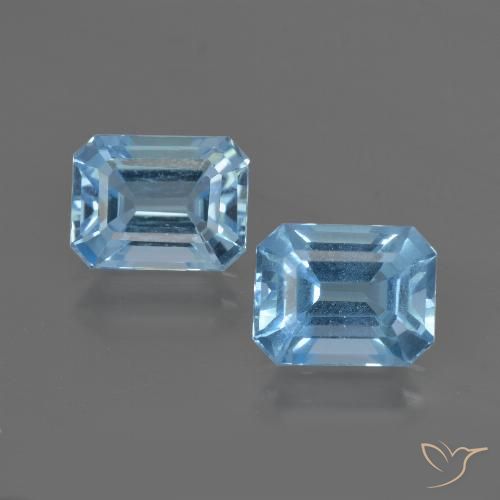 5.75 ct Loose Swiss Blue Topaz, 8.9 x 7 mm Octagon Cut From Brazil, Photo A