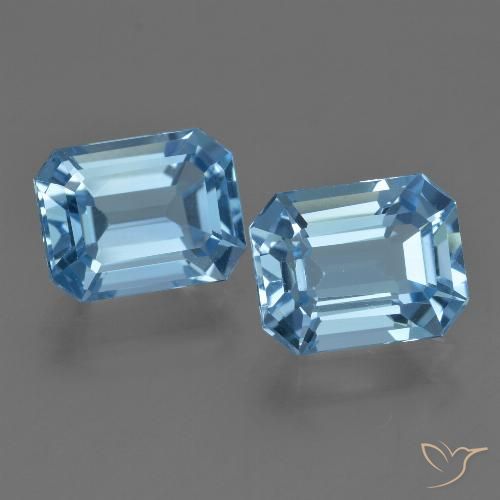 5.75 ct Loose Sky Blue Topaz, 8.9 x 6.9 mm Octagon Cut From Brazil, Photo A
