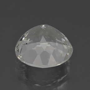 Topaz Gemstone in 11 mm (calibrated) Size for Sale, Topaz Stone in Warm White Color