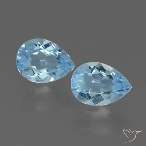 1.75ctw Natural Sky Blue Topaz, Pear Shape, VVS-VS