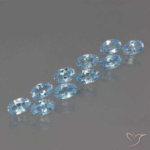 3.55ctw Natural Sky Blue Topaz, Oval, VS