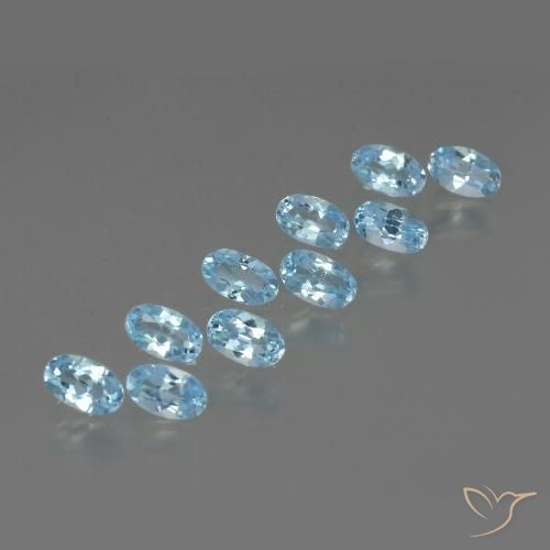 2.96ctw Natural Sky Blue Topaz, Oval, VS