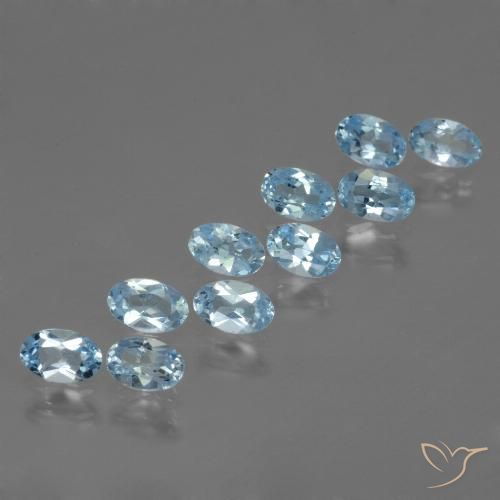 2.90ctw Natural Sky Blue Topaz, Oval, VS