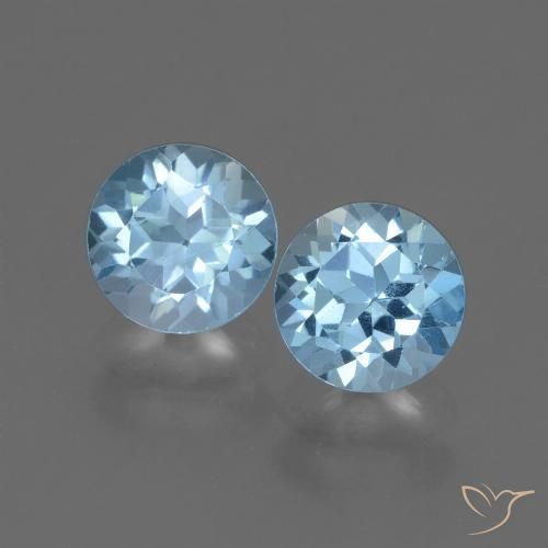 Topacio Circular a juego de 2 piezas en tamaño 6,1mm, peso 2,17 ct en total / promedio. 1,09 ct cada uno, Celeste en claridad vvs-vs, piedra preciosa natural , dureza de Mohs 8 Adecuado para joyas de uso diario, Piedra del zodiaco Sagitario, Photo A
