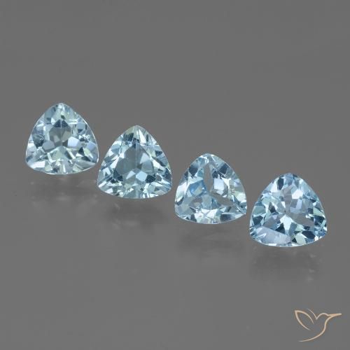 5.20ctw Natural Swiss Blue Topaz, Trillion, VVS-VS