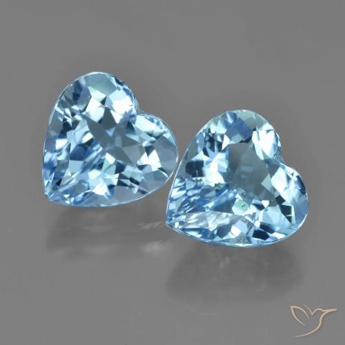 2 pezzi topazio taglio cuore abbinati di dimensioni 10,2 x 10mm, peso 8,64 ct totali / media. 4,32 ct ciascuno, Celeste in purezza VS, pietra preziosa naturale , durezza Mohs 8 adatto per gioielli da indossare ogni giorno, Anno della pietra preziosa del cavallo, Photo A
