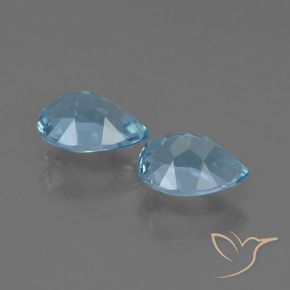 Topaz Gemstones in 7 x 5 mm (calibrated) Size for Sale, Topaz Stones in Swiss Blue Color