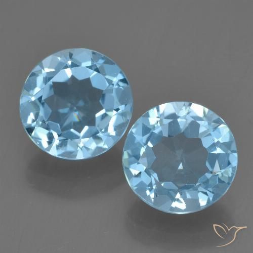 4.09 ct Swiss Blue Topaz, 8 mm Round Cut From Brazil, Photo A