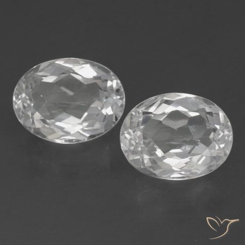 6.7 ct White Topaz, 10.2 x 7.8 mm Oval Cut From Brazil, Photo A