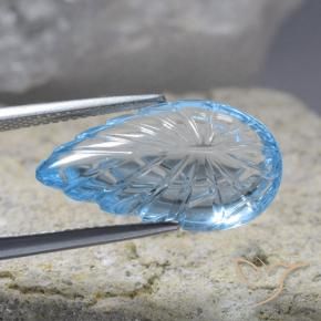 13.93 ct Blue Topaz Stone, Natural Topaz in Carved Leaf Shape for Sale