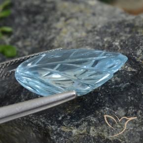 Topaz Gemstone in 20.1 x 12.7 mm Size for Sale, Topaz Stone in Swiss Blue Color