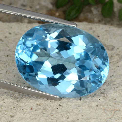 22.38ct Natural Swiss Blue Topaz, Oval, VVS-VS