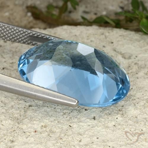 Topaz Gemstone in 20 x 15 mm (calibrated) Size for Sale, Topaz Stone in Swiss Blue Color