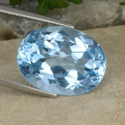 21.75ct Natural Swiss Blue Topaz, Oval, VVS-VS
