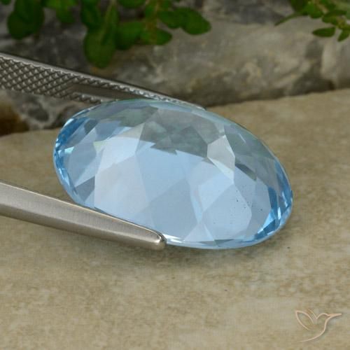 Topaz Gemstone in 20 x 15 mm (calibrated) Size for Sale, Topaz Stone in Swiss Blue Color