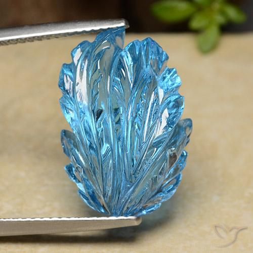 17.03 ct Blue Topaz Gemstone, Topaz Gem in Carved Leaf Shape for Sale.