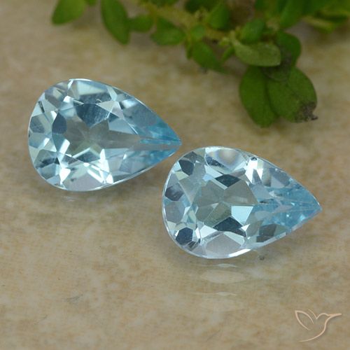 1.59ctw Natural Sky Blue Topaz, Pear Shape, VVS-VS