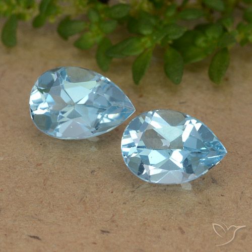 1.77ctw Natural Sky Blue Topaz, Pear Shape, VVS-VS