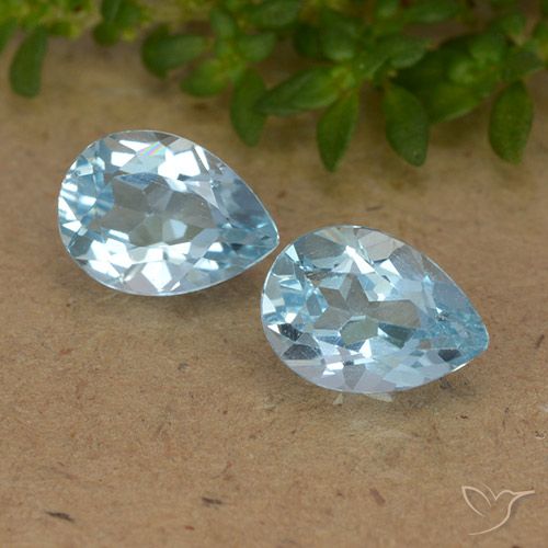 1.77ctw Natural Sky Blue Topaz, Pear Shape, VVS-VS