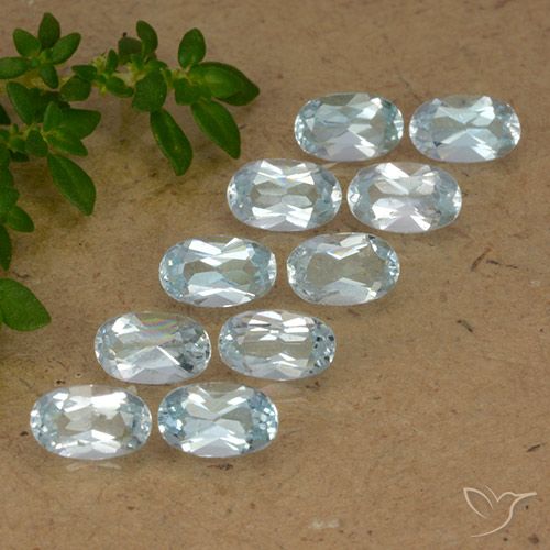3.03ctw Natural Sky Blue Topaz, Oval, VS