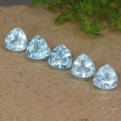 Sky Blue Topaz Gem - 0.6ct Trillion Facet (ID: 489047)
