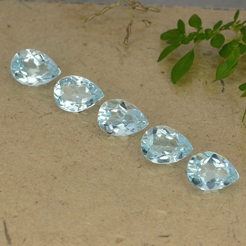 Himmerlblau Topas Edelstein - 0.9ct Birnen Schliff (ID: 489302)