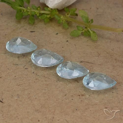 Topaz Gemstones in 7 x 5 mm (calibrated) Size for Sale, Topaz Stones in Sky Blue Color