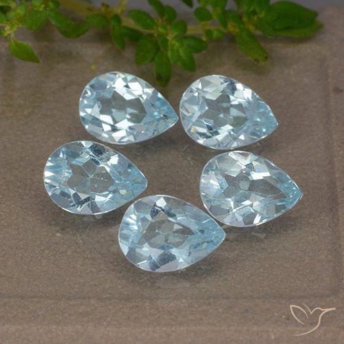 3.92ctw Natural Sky Blue Topaz, Pear Shape, VVS-VS