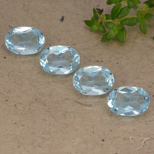 3.61ctw Natural Sky Blue Topaz, Oval, VVS-VS