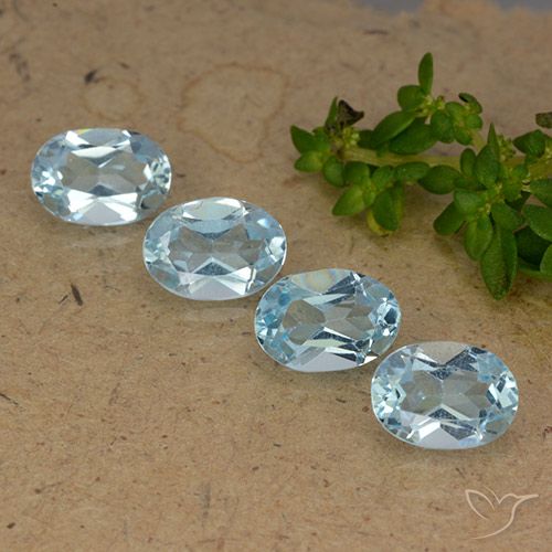 3.73ctw Natural Sky Blue Topaz, Oval, VVS-VS