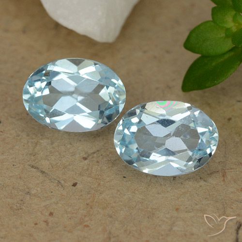 1.8 ct Sky Blue Topaz, 6.8 x 4.9 mm Oval Cut From Brazil, Photo A