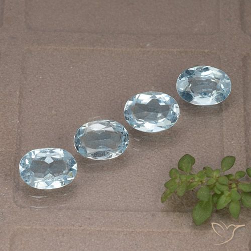3.69ctw Natural Sky Blue Topaz, Oval, VVS-VS