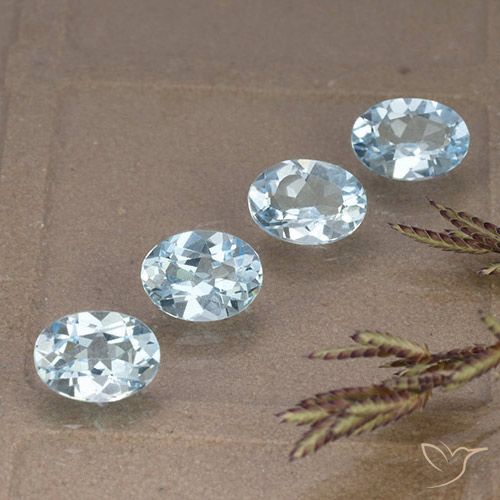 3.62ctw Natural Sky Blue Topaz, Oval, VVS-VS