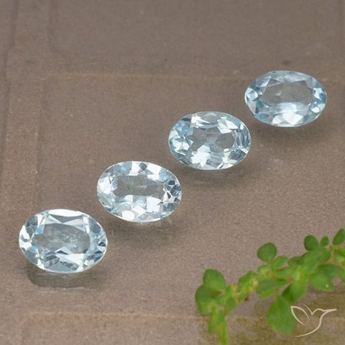 3.43ctw Natural Sky Blue Topaz, Oval, VVS-VS