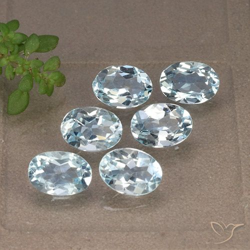 5.47ctw Natural Sky Blue Topaz, Oval, VVS-VS
