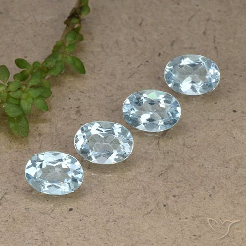 3.78ctw Natural Sky Blue Topaz, Oval, VVS-VS