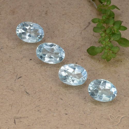 3.55 ct Loose Sky Blue Topaz, 6.9 x 5.1 mm Oval Cut From Brazil, Photo A