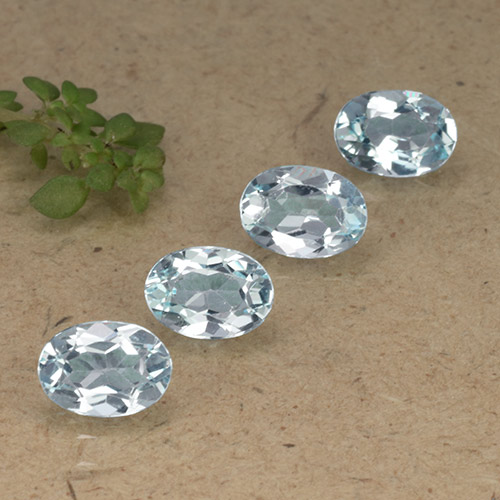 Azul Cielo Topacio Gema - 0.9ct Forma ovalada (ID: 491305)