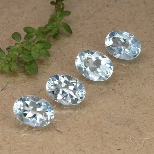 3.69ctw Natural Sky Blue Topaz, Oval, VVS-VS