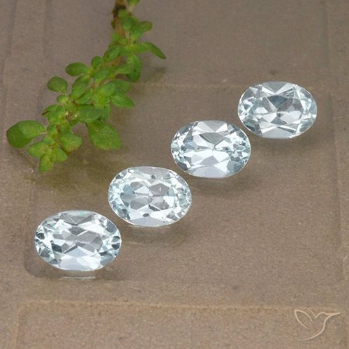 4.12ctw Natural Sky Blue Topaz, Oval, VVS-VS