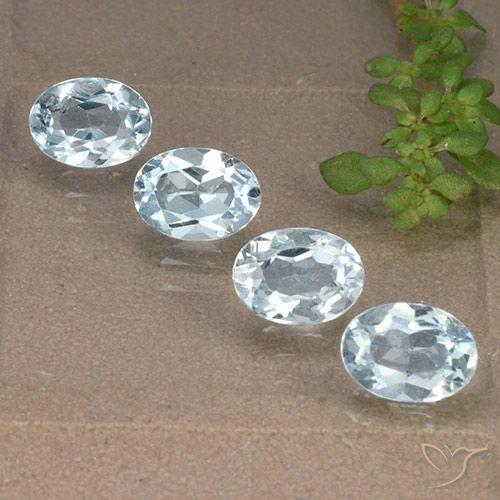 4.12ctw Natural Sky Blue Topaz, Oval, VVS-VS