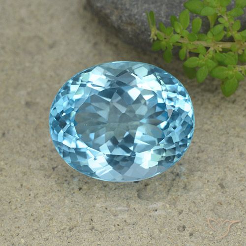 33.77ct Natural Swiss Blue Topaz, Oval, VVS-VS