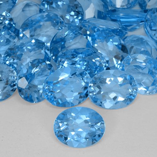 3.08 ct Blue Topaz Gemstone, Topaz Gem in Oval Facet Shape for Sale.