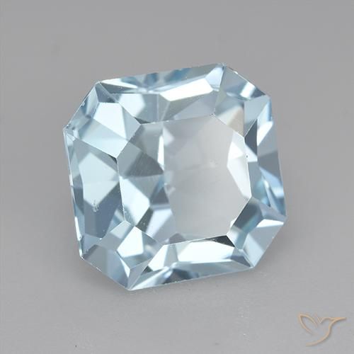 5.73 ct Blue Topaz Stone, Natural Topaz in Octagon Step Cut Shape for Sale