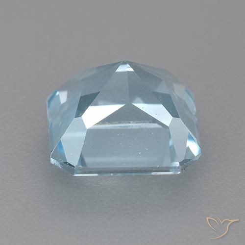 Topaz Gemstone in 8 x 8 mm (calibrated) Size for Sale, Topaz Stone in Sky Blue Color
