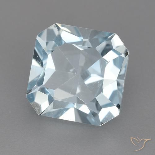 2.78 ct Blue Topaz Stone, Natural Topaz in Octagon Step Cut Shape for Sale