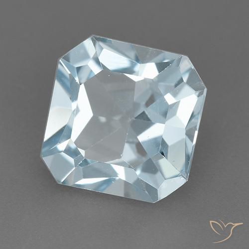 2.87 ct Blue Topaz Stone, Natural Topaz in Octagon Step Cut Shape for Sale